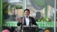 grand-launching-apotek-riski-farma