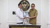 Pj. Bupati Banyuasin Serahkan LKPD Tahun 2023